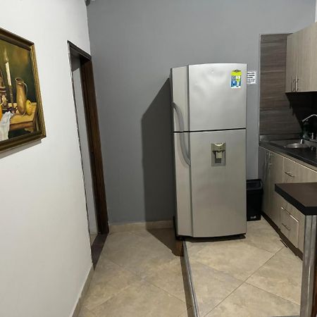 Gemas San Joaquin 1 Hotel Medellin Bagian luar foto